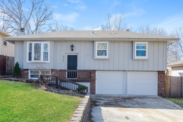4701 Ne 48th st Kansas City, MO 64119